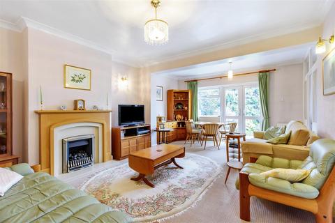 6 Oregon Square, Orpington, BR6 8BQ
