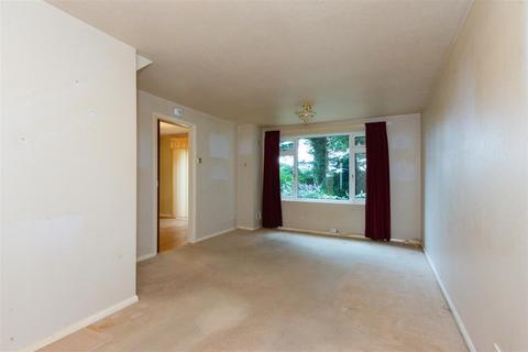 107 Stapleton Road, Orpington, BR6 9TQ