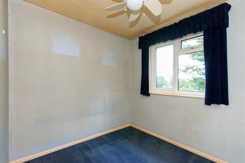 107 Stapleton Road, Orpington, BR6 9TQ
