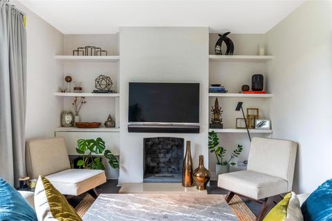 37 Marion Crescent, Orpington, BR5 2DF