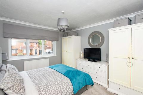 64 Avalon Road, Orpington, BR6 9BA