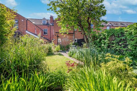 87 Bath Road, Worcester, WR5 3AE