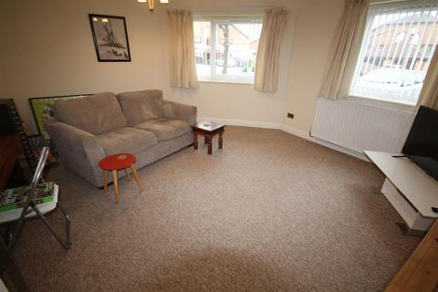 2 bedroom flat for sale, Rhos-on- Sea