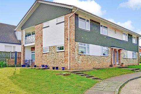 2 bedroom apartment for sale, Cypress Close, Whitstable