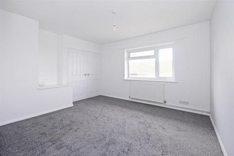 2 bedroom apartment for sale, Cypress Close, Whitstable