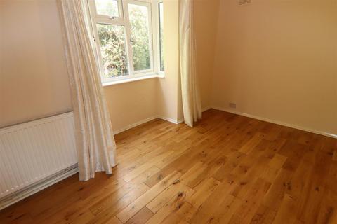 16 Edith Road, Orpington, BR6 6JQ