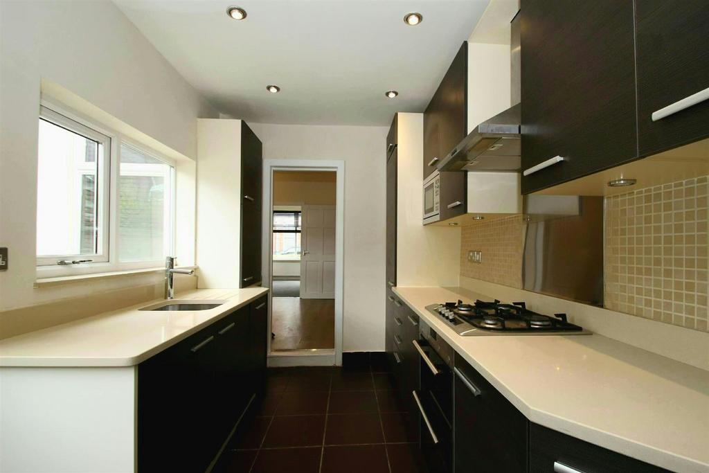 Breakfast Kitchen 2