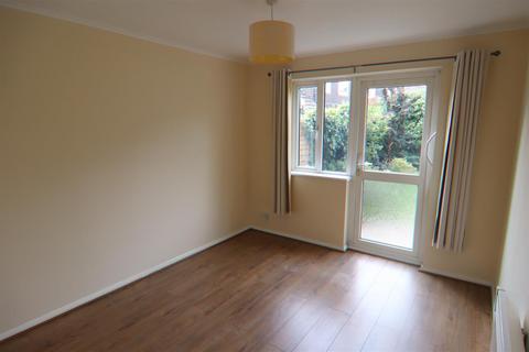 47 Taylor Close, Orpington, BR6 9UH