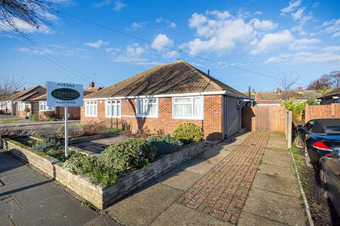 113 Oregon Square, Orpington, BR6 8BE