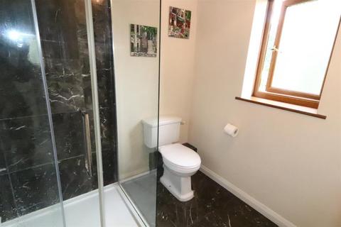 14 Woodley Road, Orpington, BR6 9BN