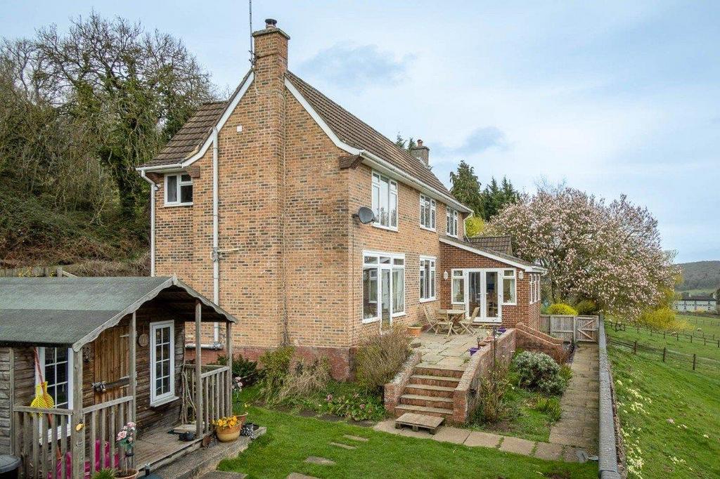 Pennywell Lane, Littledean GL14 5 bed detached house for sale £495,000