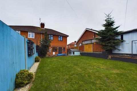 3 bedroom semi-detached house for sale, Connaught Road, Cromer