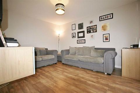 31 Hoggan Path, Longcroft, Bonnybridge, FK4 1UL