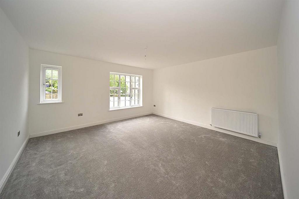 Ingersley Vale, Bollington, Macclesfield, Cheshire, SK10 5BP 3 bed
