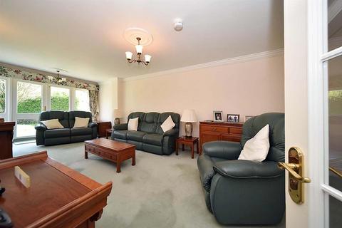 2 bedroom apartment for sale - Shirleys Drive, Prestbury, Macclesfield