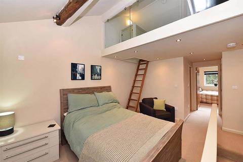 2 bedroom terraced house for sale, Tytherington Lane, Macclesfield