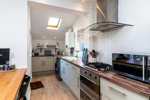 27 Abingdon Drive, Ruddington, Nottingham, NG11 6FX