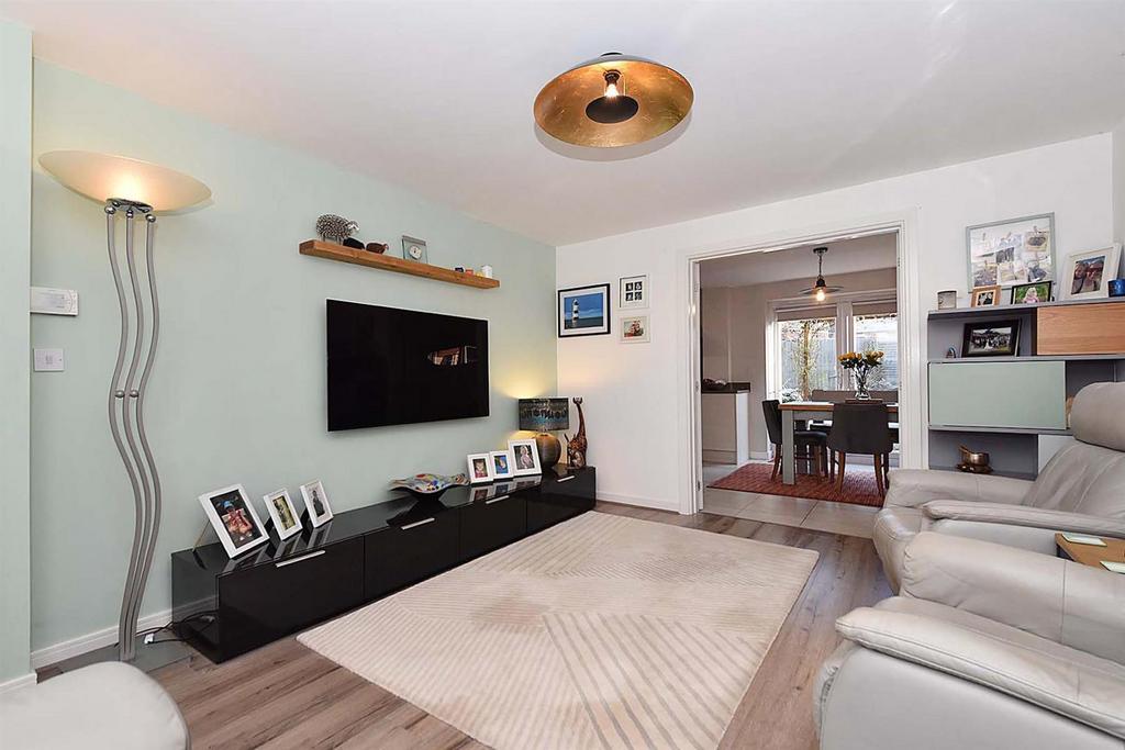 Leat Place, Bollington, Macclesfield 4 bed detached house for sale £