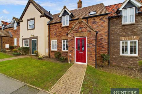 2 bedroom terraced house for sale, The Parade, Moor Road, Filey