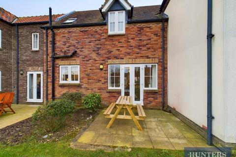 2 bedroom terraced house for sale, The Parade, Moor Road, Filey