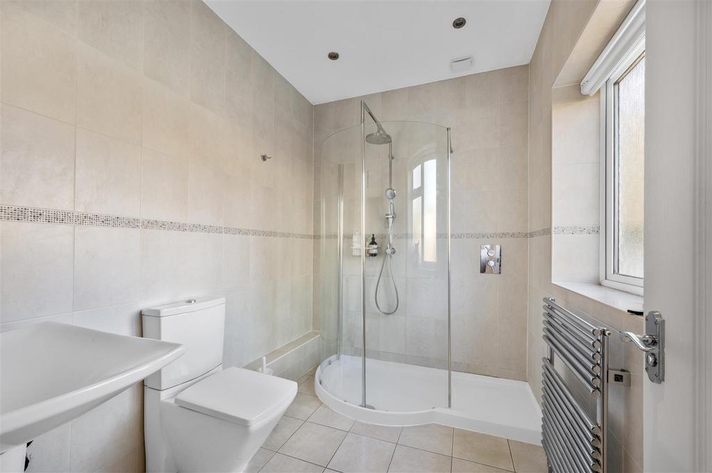 10 Melbury Gardens.jpg