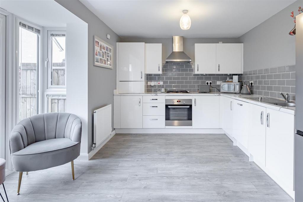 Smeaton Drive, Bonnybridge FK4 3 bed detached house for sale £239,995