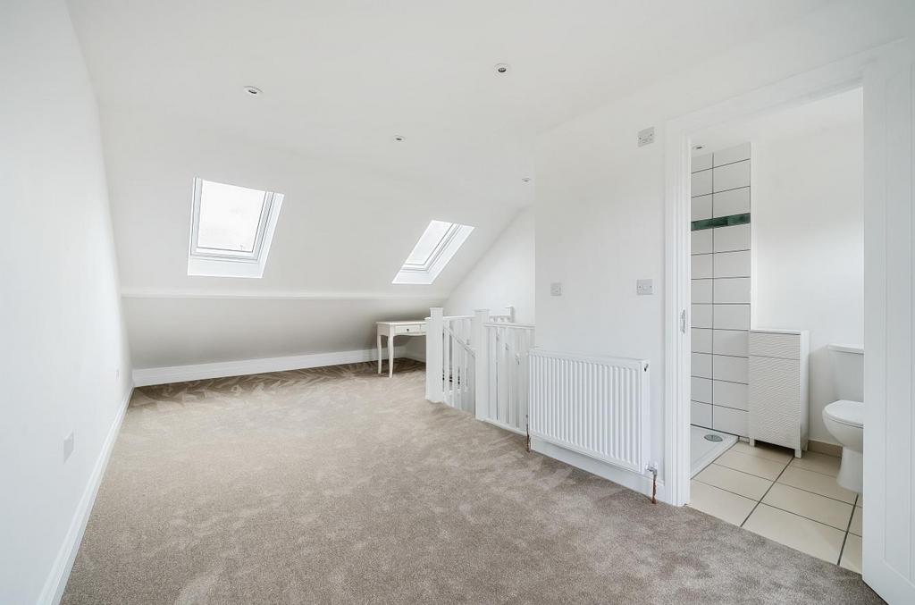 Master bedroom ii.jpg