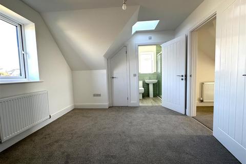 3 bedroom detached house for sale - Lady Coventry Road, Chippenham