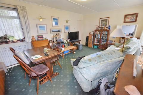 3 bedroom bungalow for sale, Cadogan Road, Camborne