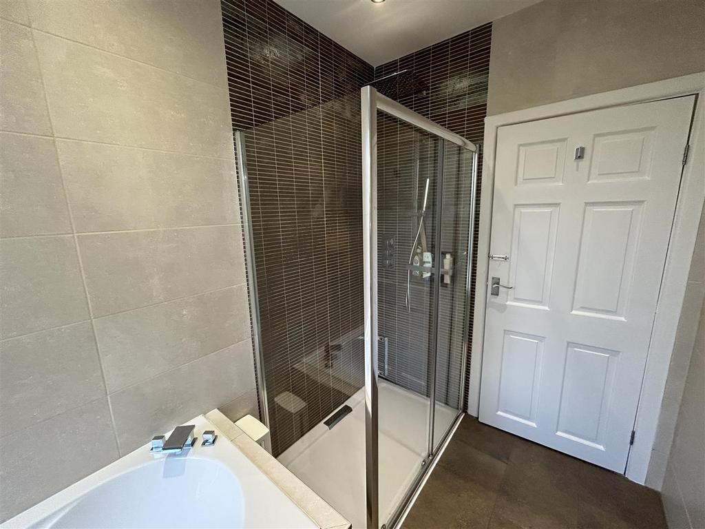 BATHROOM &amp; WC