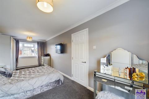 10 Pepys Way, Rochester, ME2 3LL