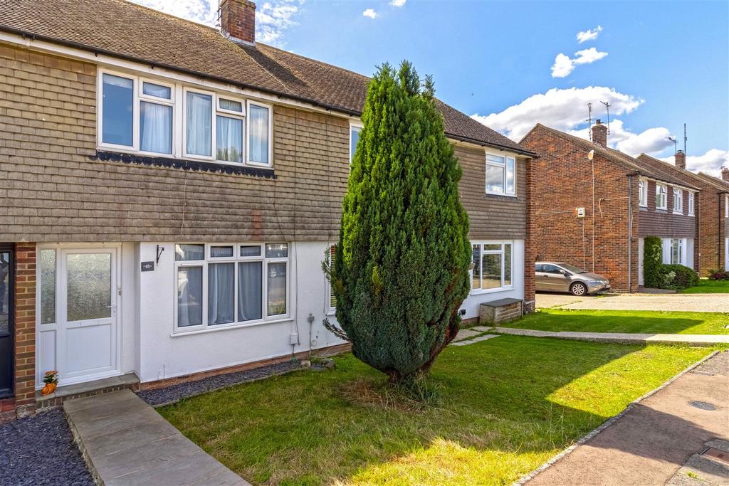 Cedar Avenue, Worthing, BN13 2HU 3 bed terraced house £375,000