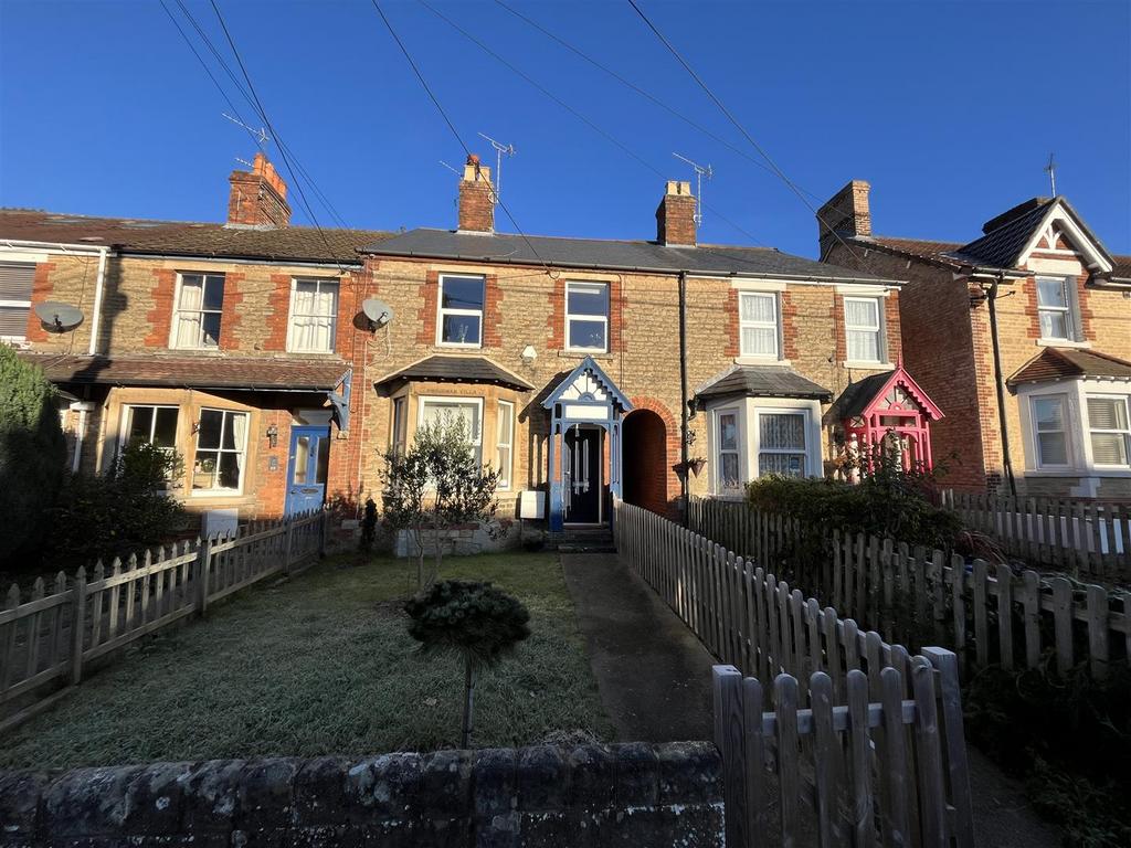 Sheldon Road, Chippenham 1 bed flat for sale £160,000