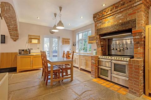 10 Bedhampton Hill, Bedhampton, Havant, PO9 3JW