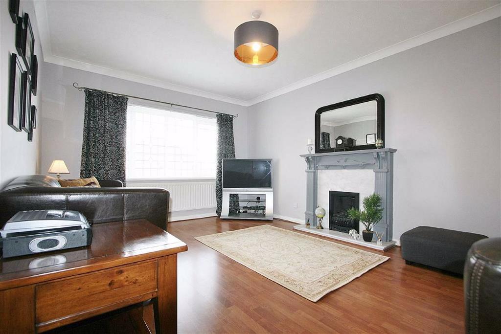 Craigs Crescent, Falkirk FK2 4 bed detached house for sale £209,995