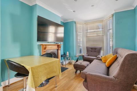 62 Station Road, London, SE20 7BJ