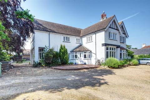 4 bedroom semi-detached house for sale, Collington Lane West, Bexhill-On-Sea