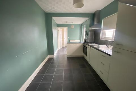 3 bedroom semi-detached house for sale, Goetre Fawr Road, Killay, Swansea