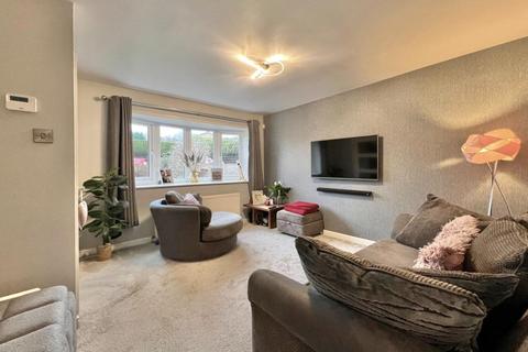 14 Camborne Way, Monk Bretton, Barnsley, S71 2NR