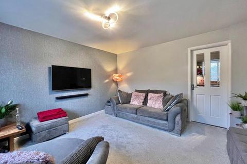 14 Camborne Way, Monk Bretton, Barnsley, S71 2NR