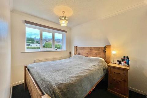 14 Camborne Way, Monk Bretton, Barnsley, S71 2NR