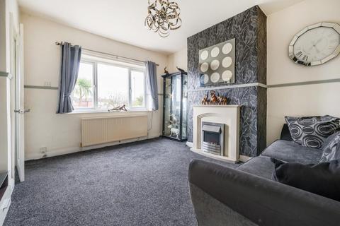 162 Broadway, Horsforth, Leeds, LS18 4HQ