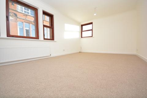 2 bedroom flat for sale - Flat C, 68 Bank Street, Kilmarnock, KA1