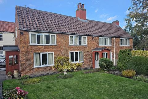 3 bedroom detached house for sale, Newcastle Street, Tuxford NG22