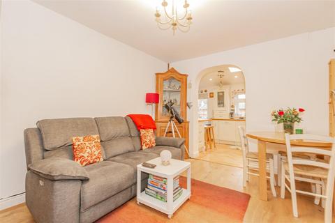 183 Crayford Way, Dartford, DA1 4LS