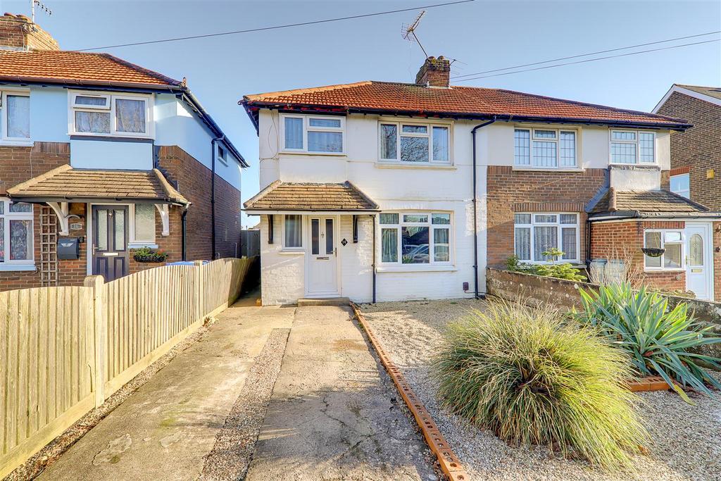 Morland Avenue, Broadwater, Worthing 3 bed semidetached house for sale