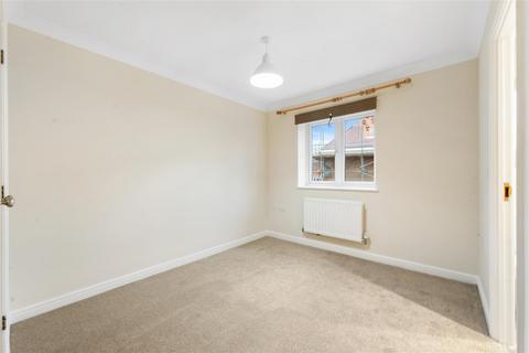 30 Clayhanger, Guildford, GU4 7XT