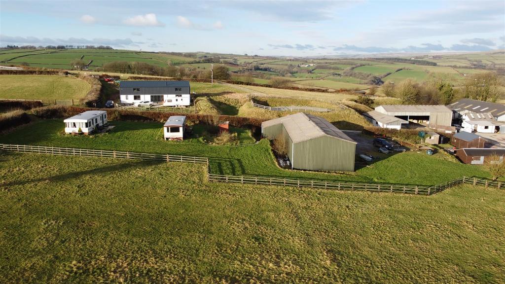 Near Brayford 5 bed property with land for sale £225,000