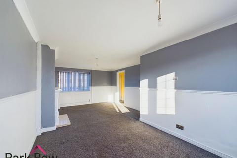33 East Acres, Byram, Knottingley, WF11 9DX