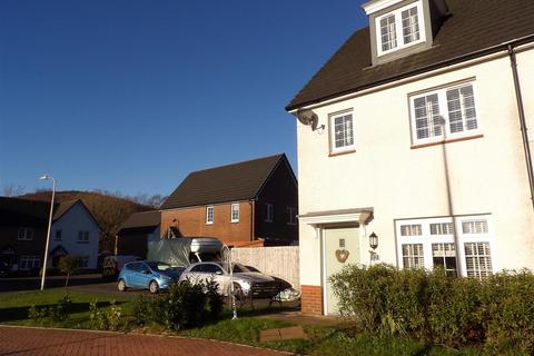 12 Clos Gelli Wen, Alltwen, Swansea, SA8 3DF